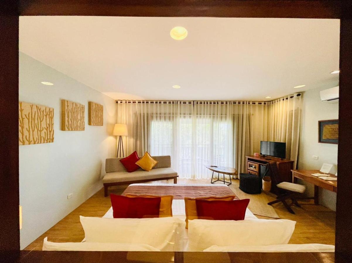 Amun Ini Beach Resort & Spa Anda  Exterior photo
